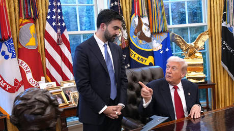US President Donald Trump meets with New York City Mayor-elect Zohran Mamdani in the Oval Office of the White House on November 21, 2025.