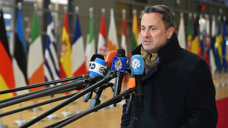 Luxembourg's Foreign Minister Xavier Bettel at a press conference in Brussels, Belgium, January 29, 2026.